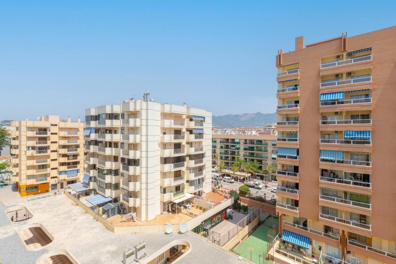 Two Bedroom Apartment Beside Marina Malaga Exterior photo